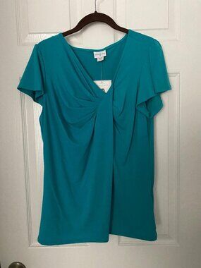 Jaclyn Smith top, size large, turquoise, v-neck, short sleeve top, NWT